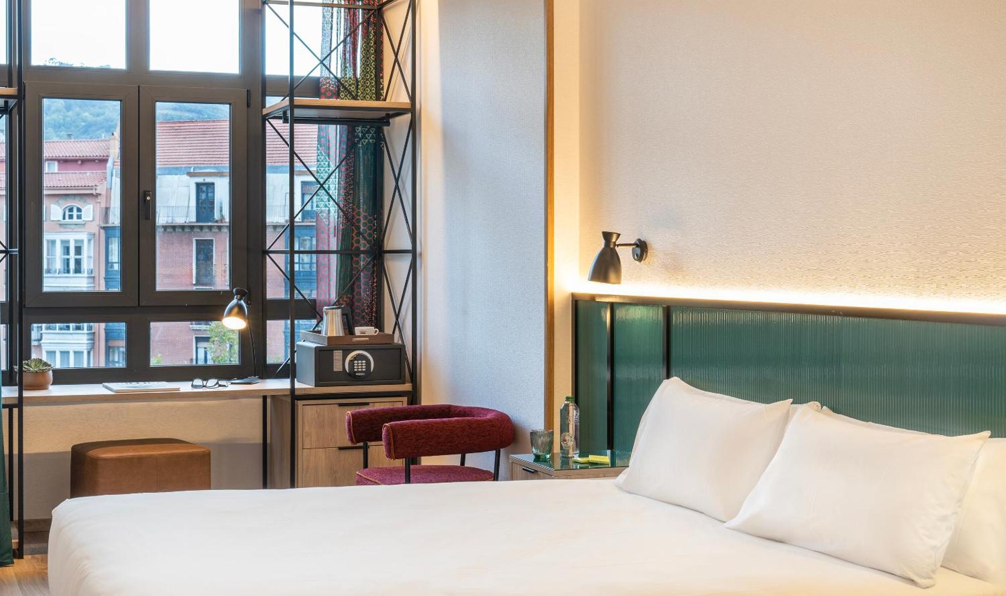 Axel Hotel Bilbao - Adults Only Esterno foto