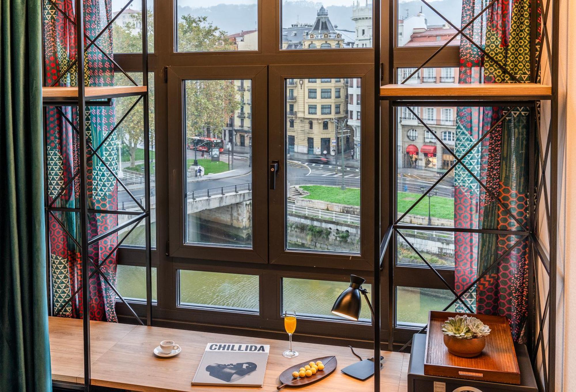Axel Hotel Bilbao - Adults Only Esterno foto