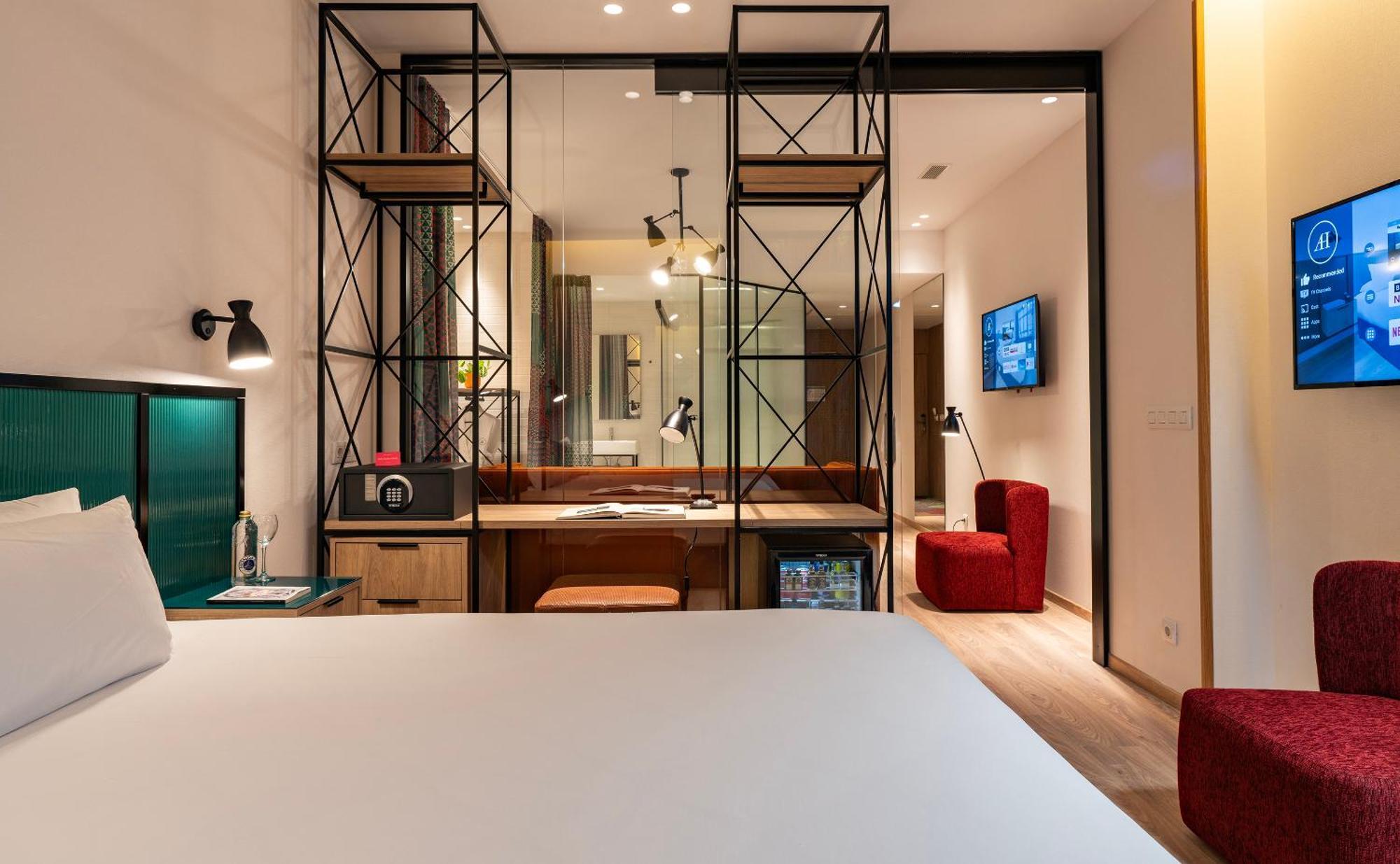 Axel Hotel Bilbao - Adults Only Esterno foto