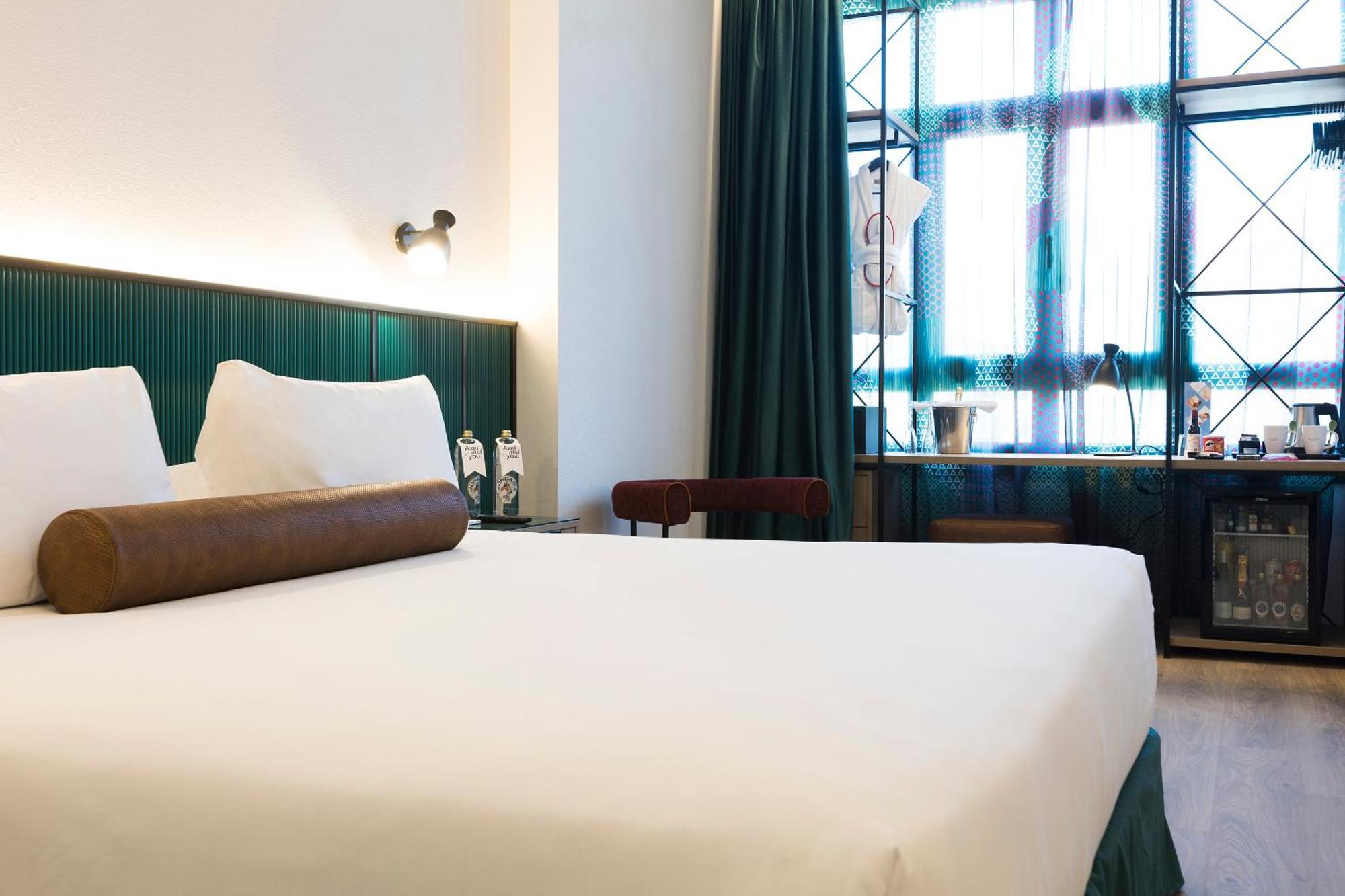 Axel Hotel Bilbao - Adults Only Esterno foto